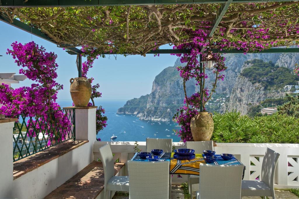Villa Mariuccia Capri Rum bild