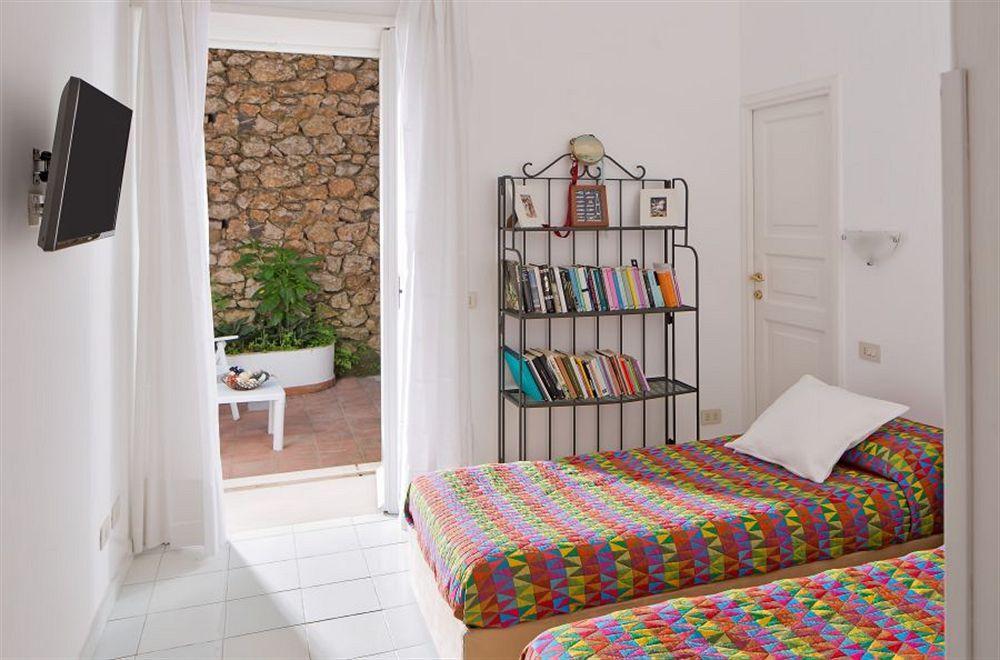Villa Mariuccia Capri Exteriör bild